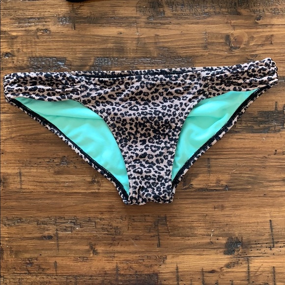Target Leopard Print Bikini - Picture 4 of 5